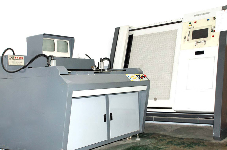 海德堡印版掃描機+印版對準打孔機